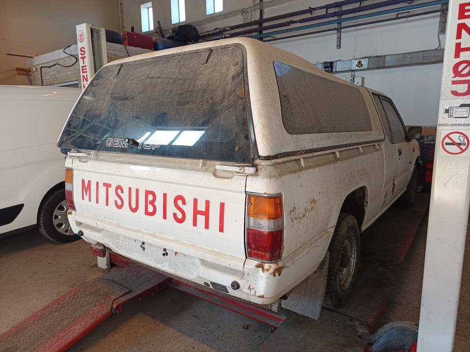 Mitsubishi L200 Pick-up 2d