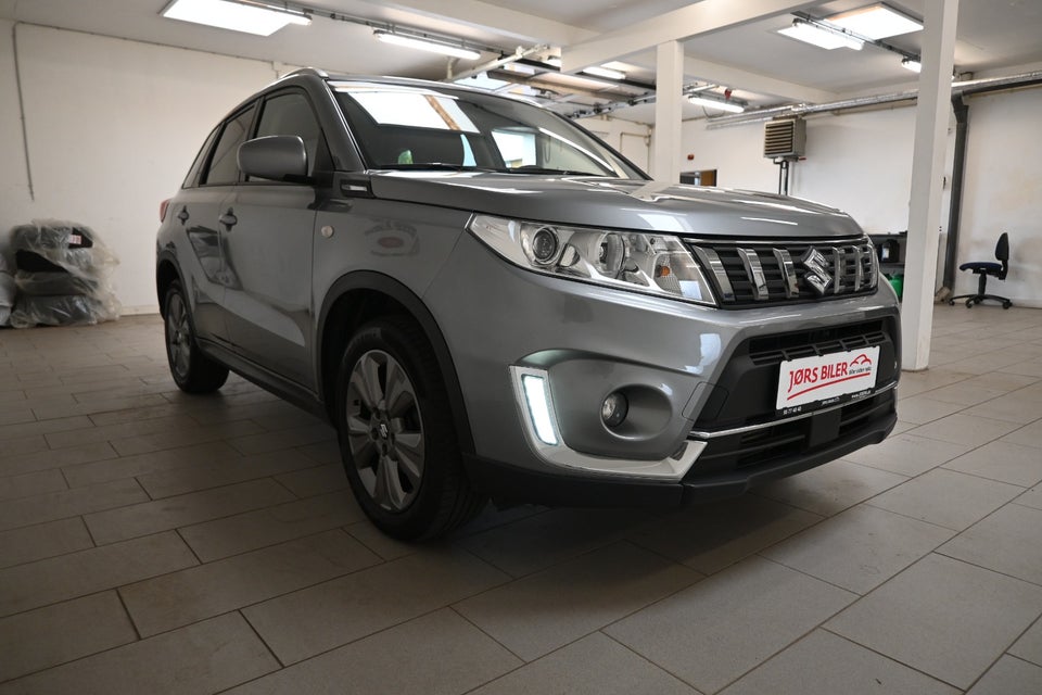 Suzuki Vitara 1,0 Boosterjet Active aut. 5d