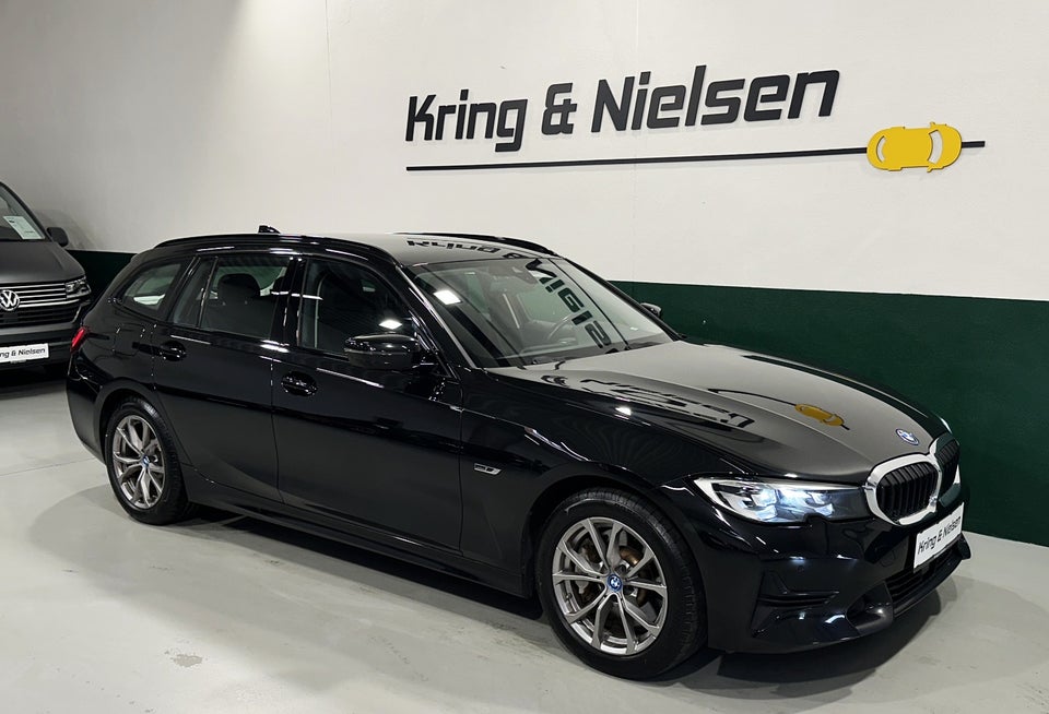BMW 330e 2,0 Touring Sport Line aut. 5d