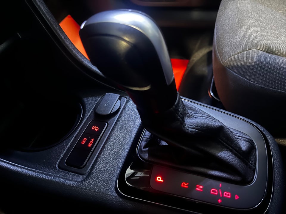 VW e-Up! Move Up! 5d