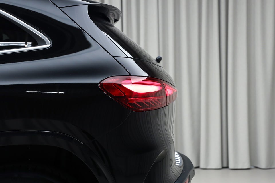 Mercedes EQA250+ AMG Premium 5d