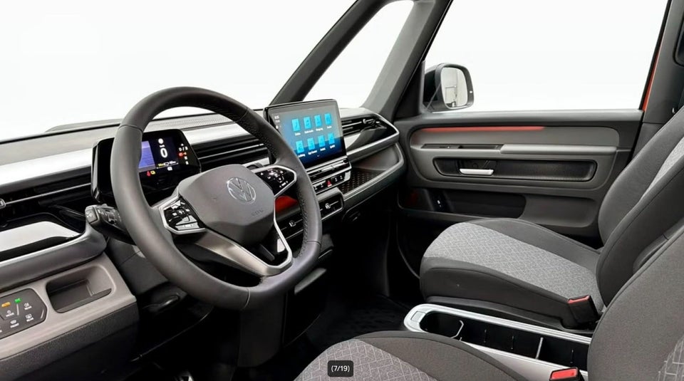 VW ID.Buzz 77 Pro SWB 5d