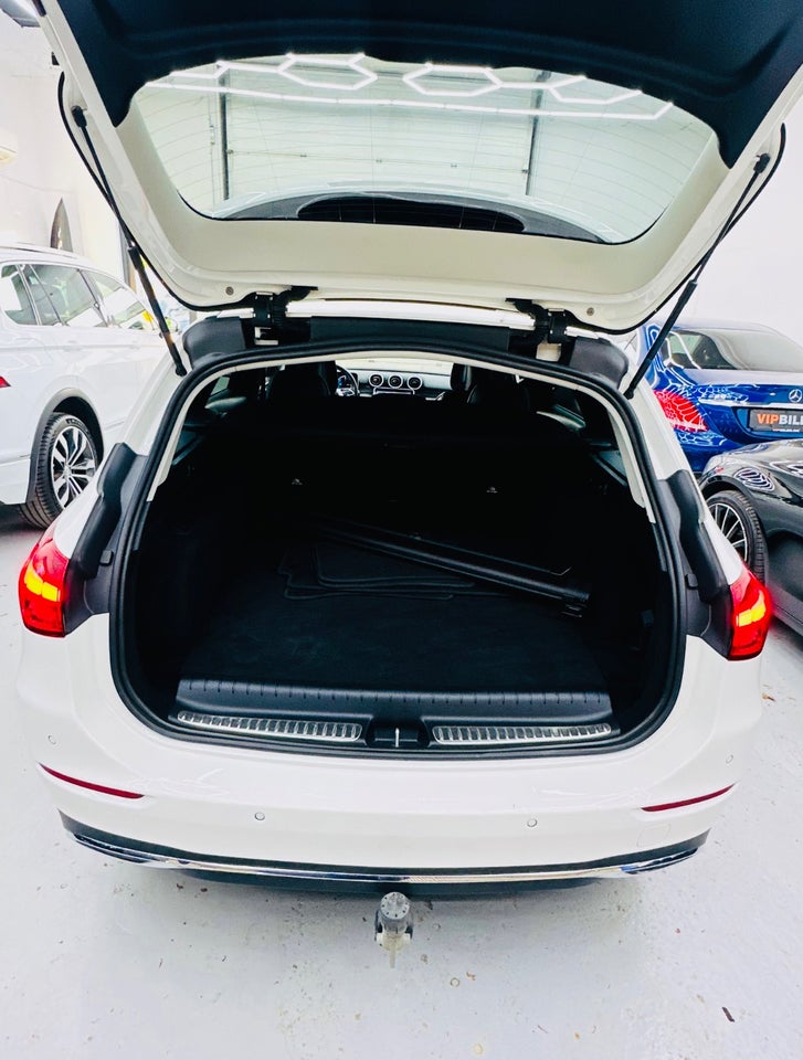 Mercedes C300 e 2,0 Advantage stc. aut. 5d