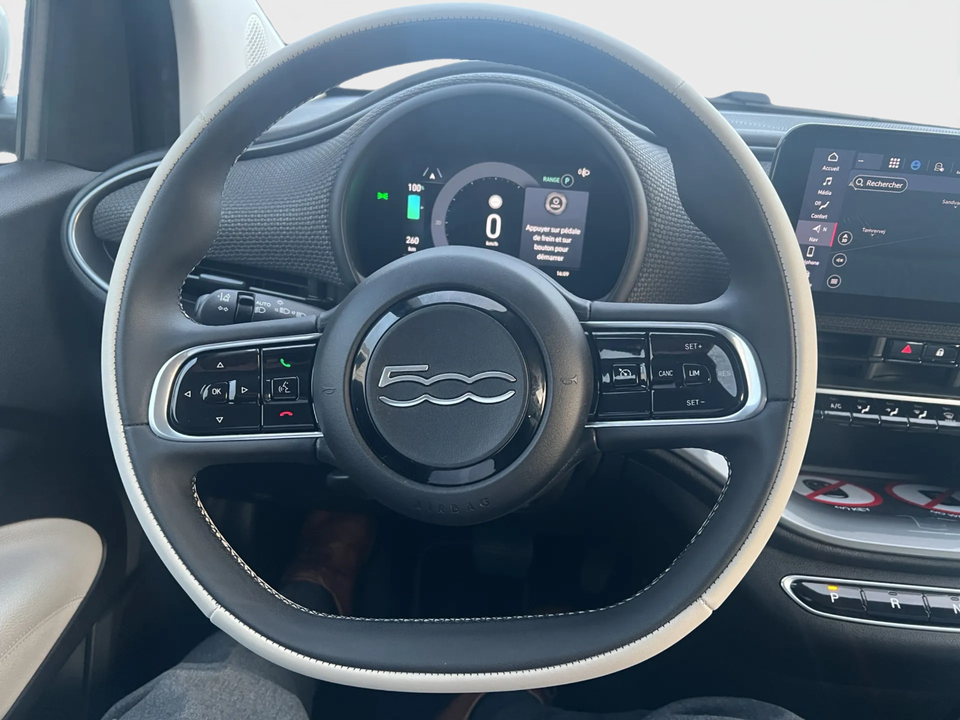 Fiat 500e 42 la Prima by Bocelli 3+1 4d