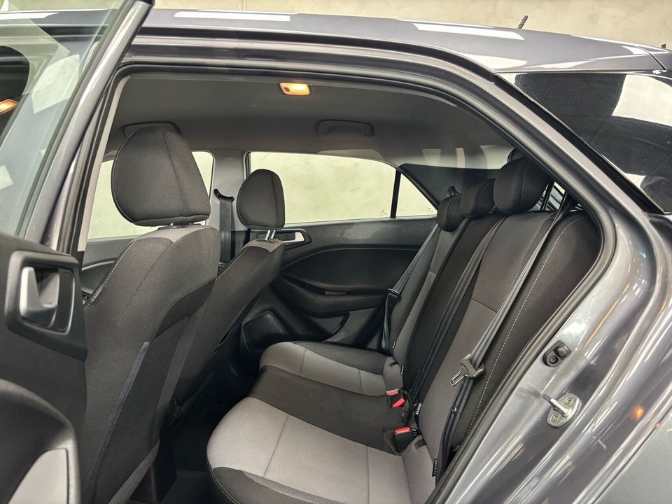 Hyundai i20 1,25 Vision 5d