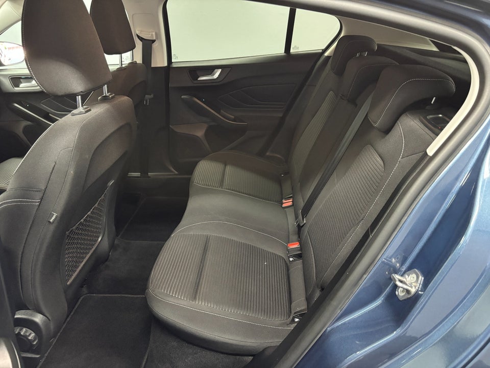 Ford Focus 1,0 EcoBoost mHEV Titanium X 5d