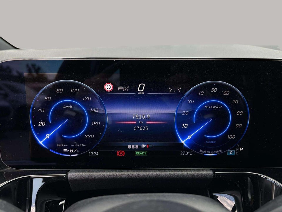 Mercedes EQA250+ AMG Advance 5d