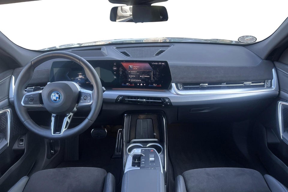 BMW iX2 xDrive30 M-Sport 5d