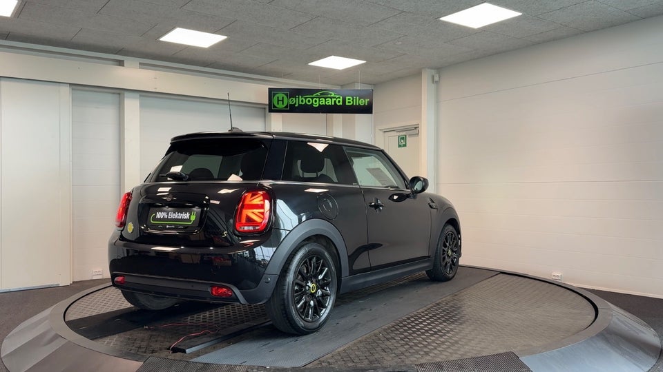MINI Cooper SE Edition Premium 3d