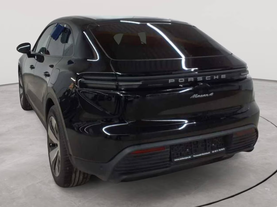 Porsche Macan 4 5d