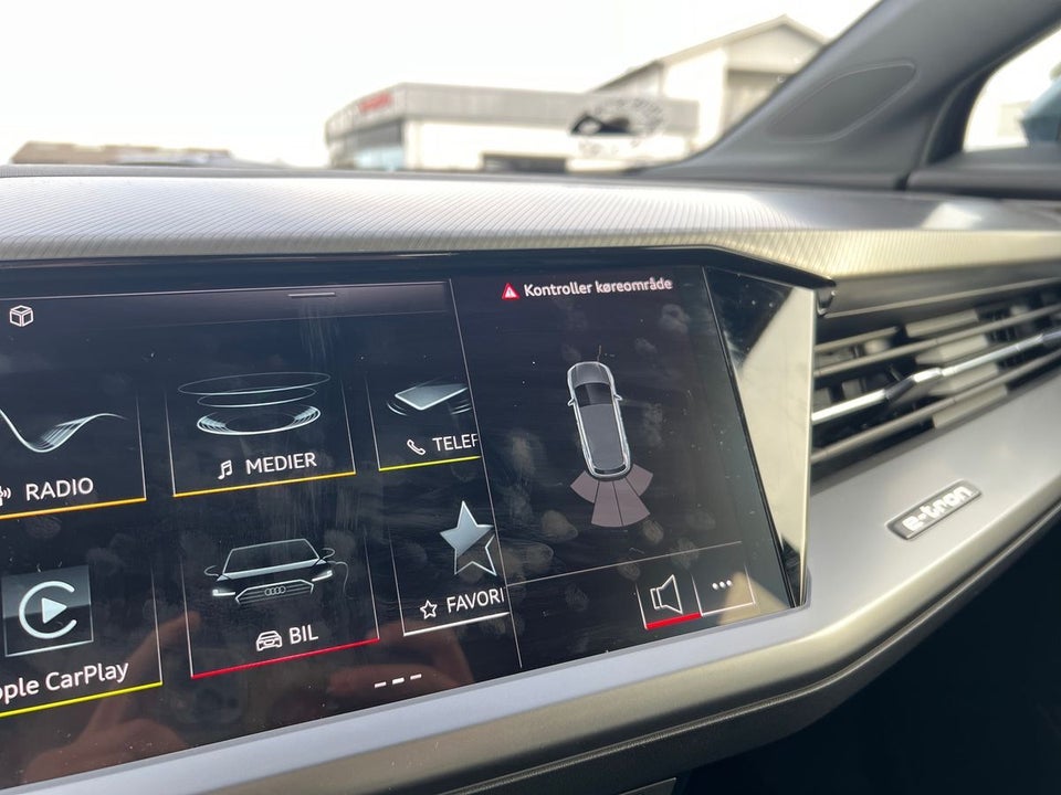 Audi Q4 e-tron 45 Progress 5d