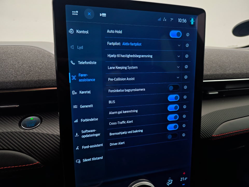 Ford Mustang Mach-E 75 Premium Standard Range AWD 5d