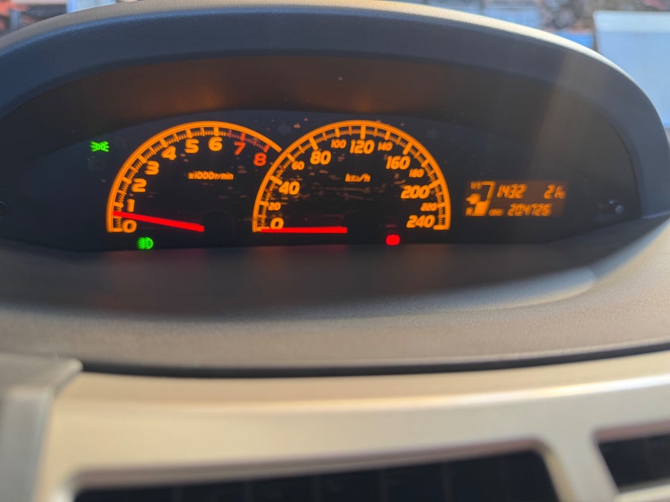 Toyota Yaris 1,8 VVT-i T-Sport 5d