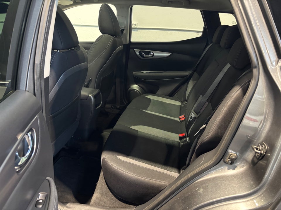 Nissan Qashqai 1,2 Dig-T 115 N-Connecta X-tr. 5d