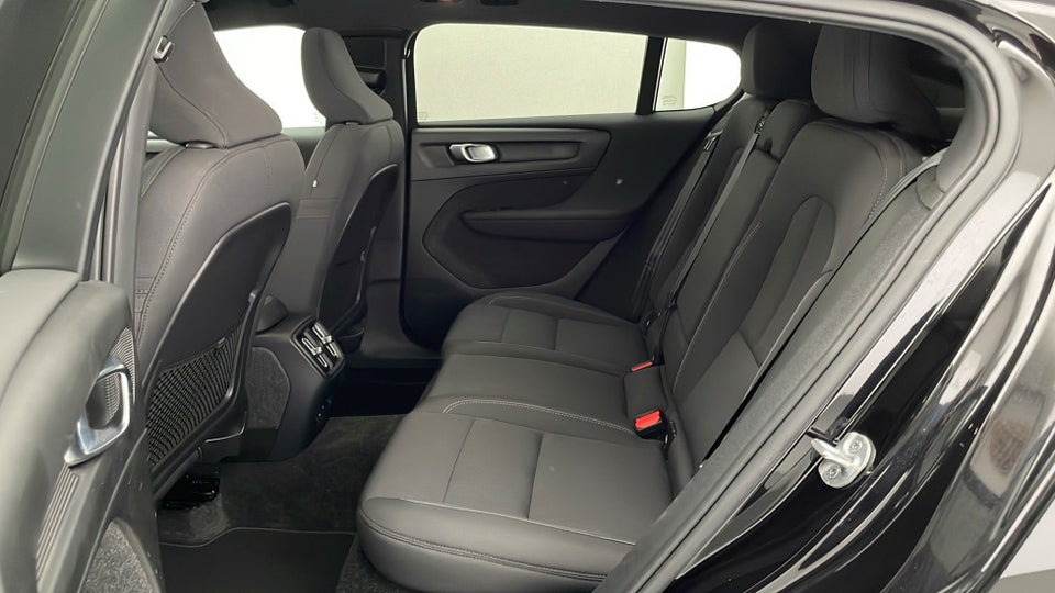 Volvo C40 ReCharge Extended Range Plus 5d