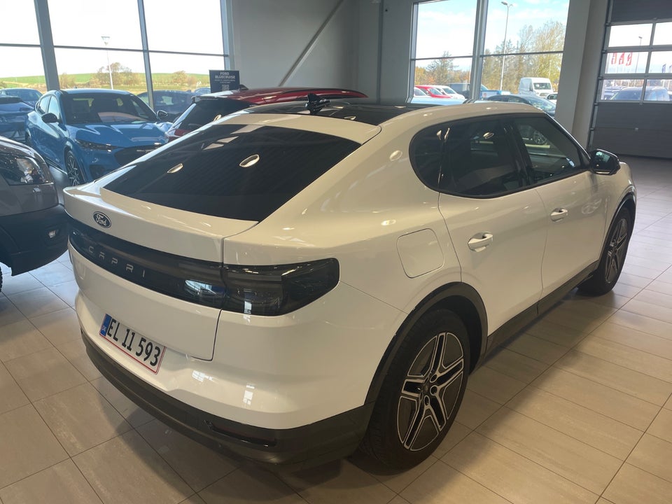 Ford Capri 82 Premium Extended Range 5d