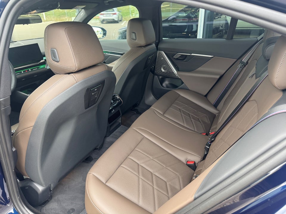 BMW i5 eDrive40 M-Sport Pro 4d