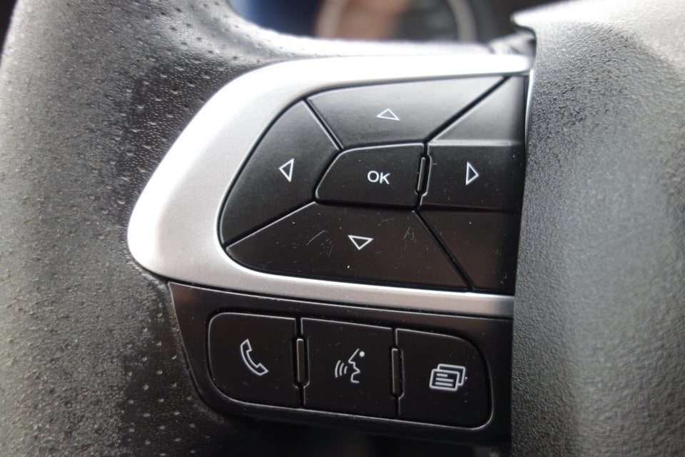 Iveco Daily 2,3 35S16 12m³ Van AG8