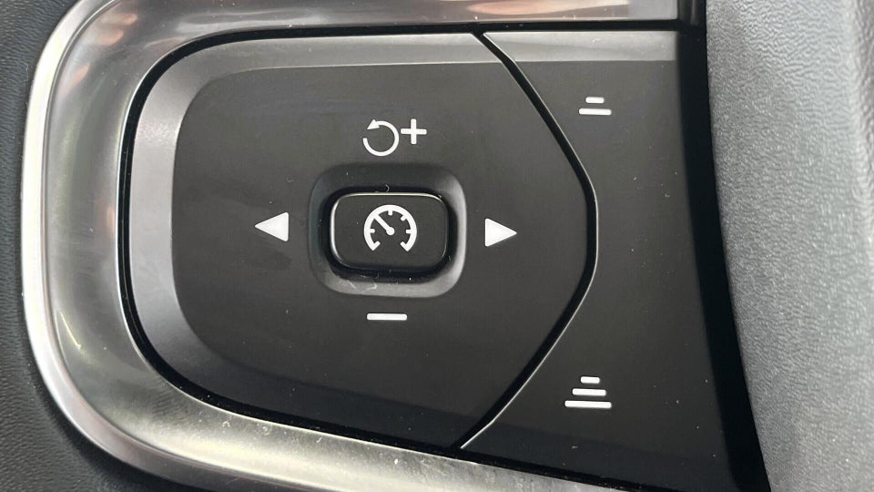 Volvo XC40 ReCharge Extended Range Ultimate 5d