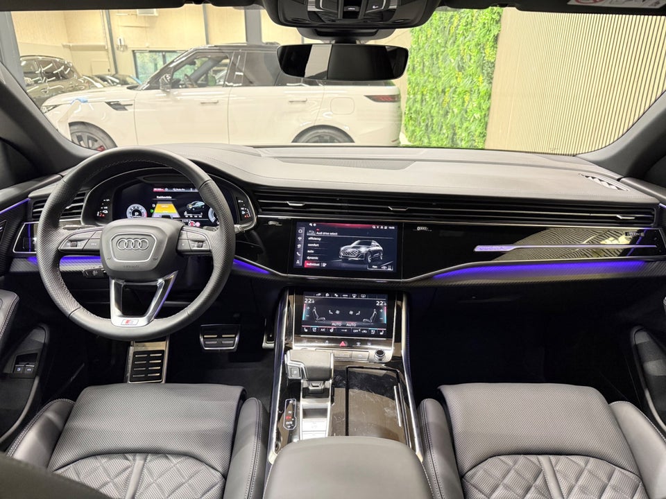 Audi Q8 60 TFSie S-line Edition quattro Tiptr. 5d