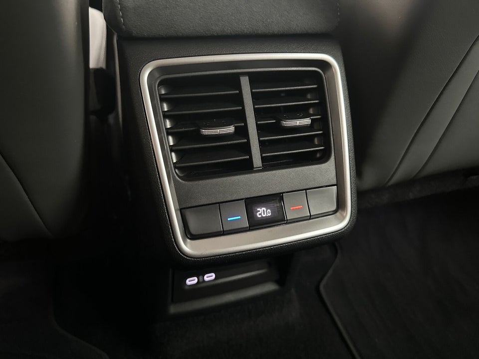 Skoda Enyaq 85 iV Advanced 5d