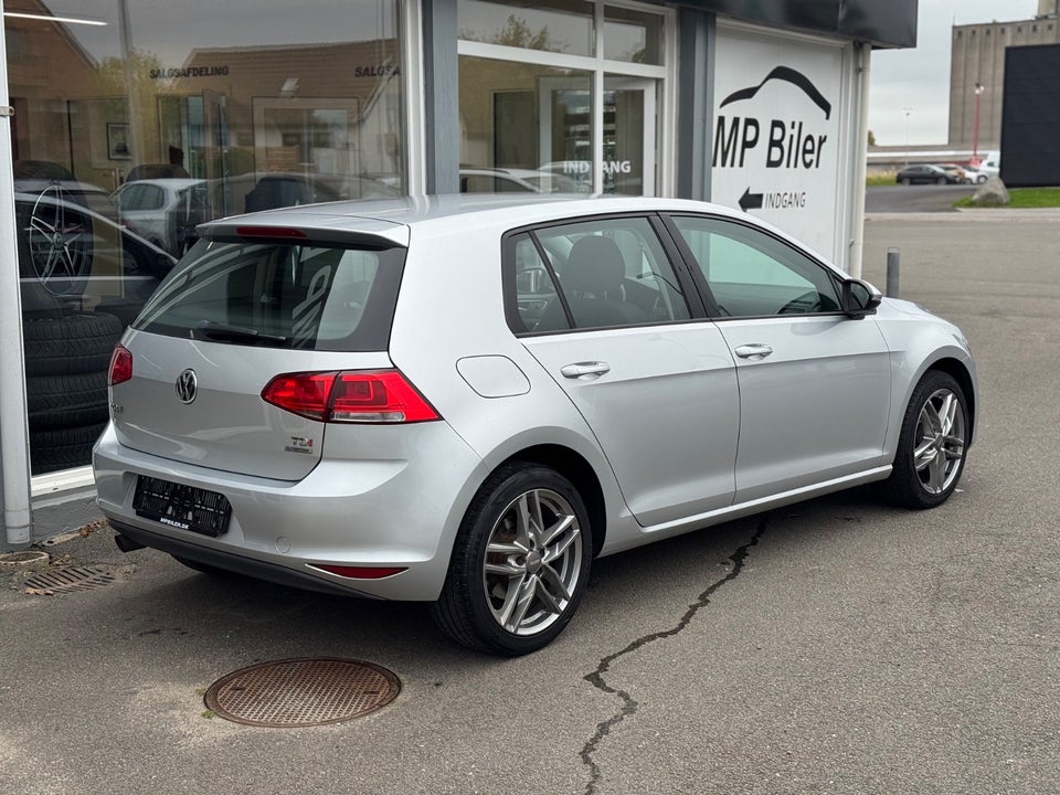 VW Golf VII 1,6 TDi 105 Comfortline BMT 5d