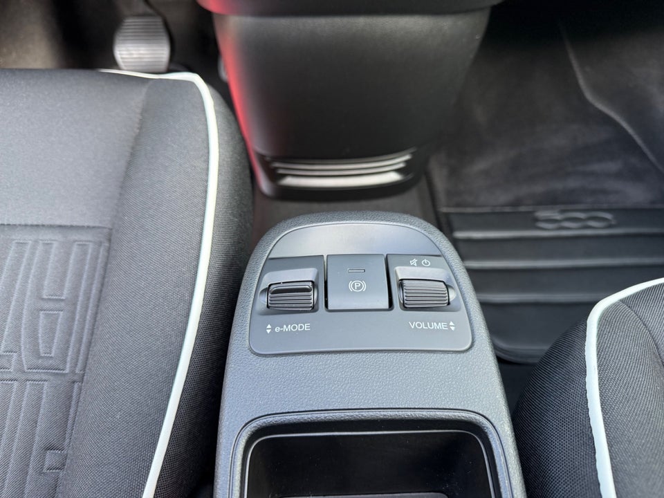 Fiat 500e 42 Icon Cabrio 2d