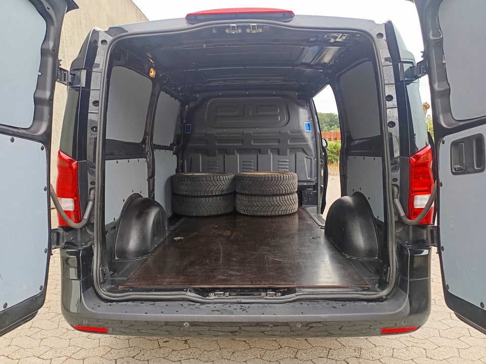 Mercedes Vito 119 2,2 CDi Complete aut. L