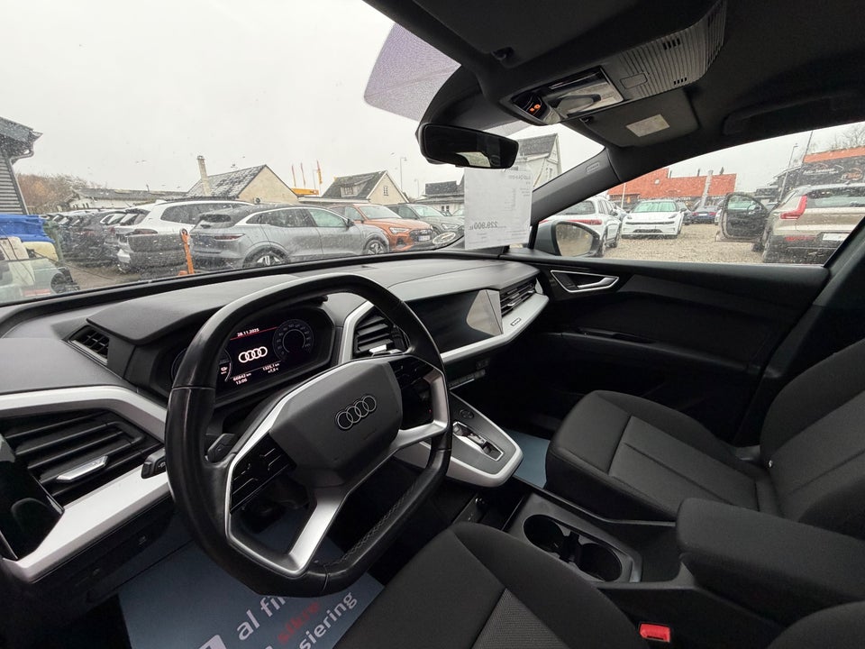 Audi Q4 e-tron 40  5d