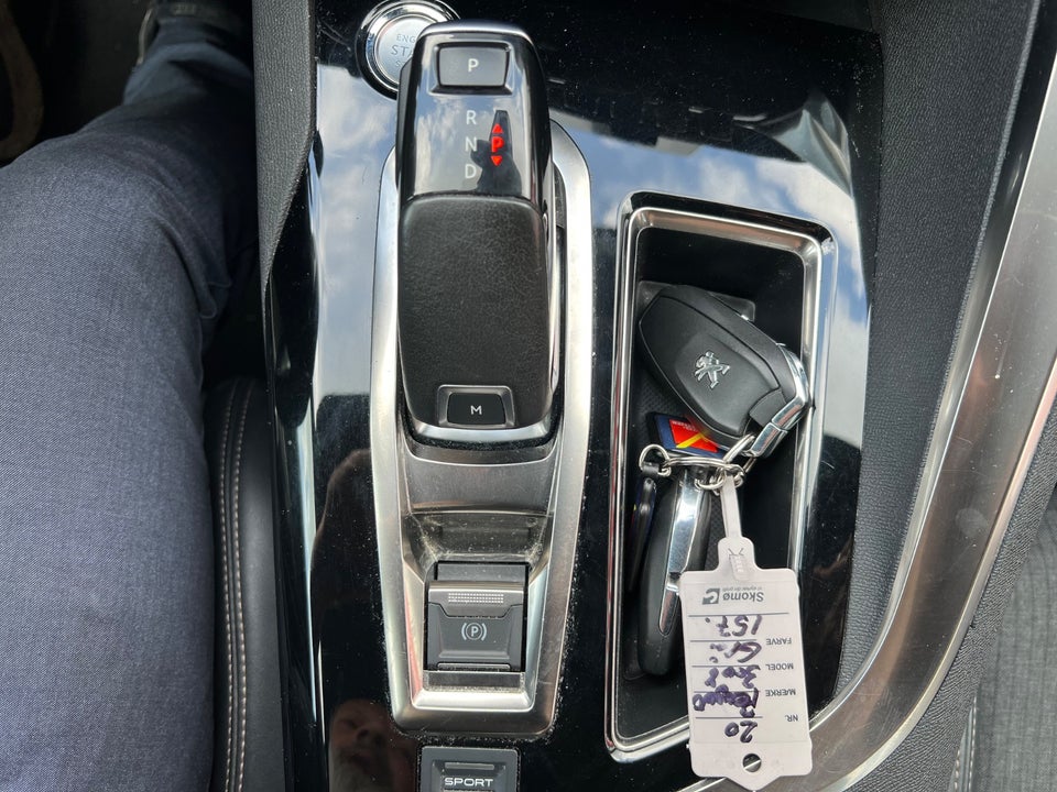 Peugeot 3008 1,5 BlueHDi 130 Allure EAT8 5d