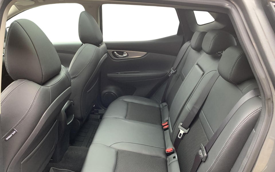 Nissan Qashqai 1,2 Dig-T 115 Tekna 5d