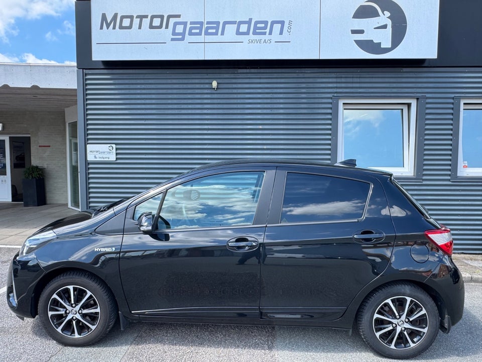 Toyota Yaris 1,5 Hybrid H2 Limited e-CVT 5d