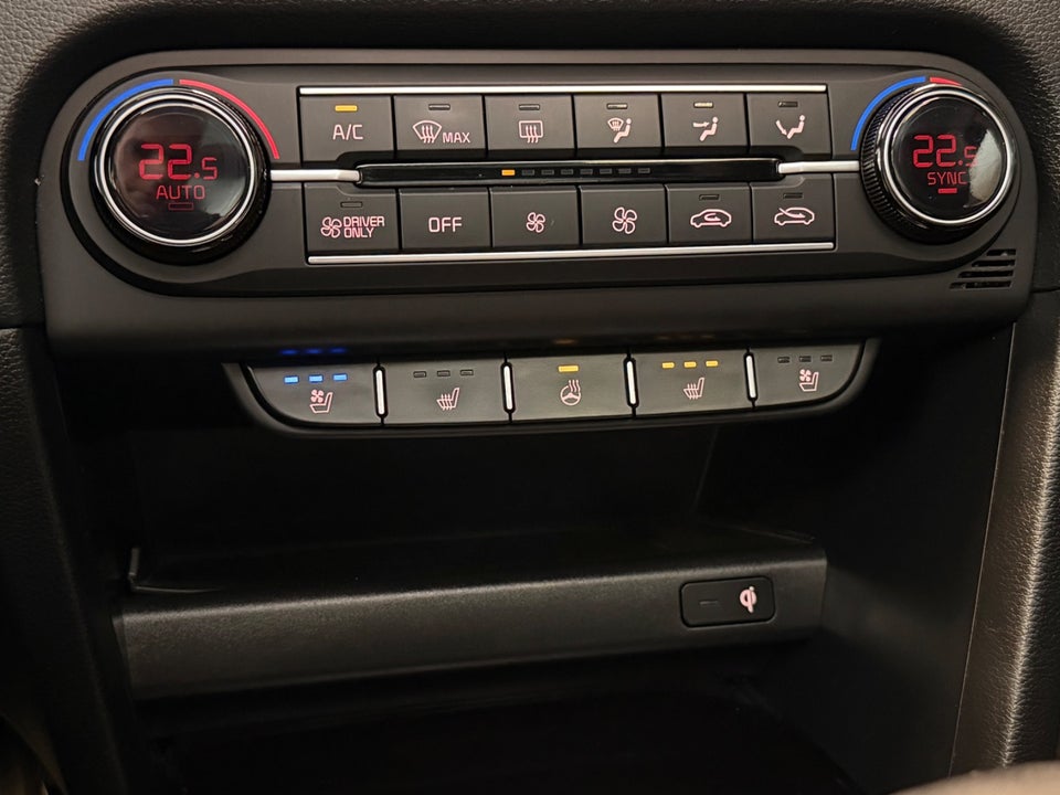 Kia XCeed 1,6 PHEV Upgrade DCT 5d