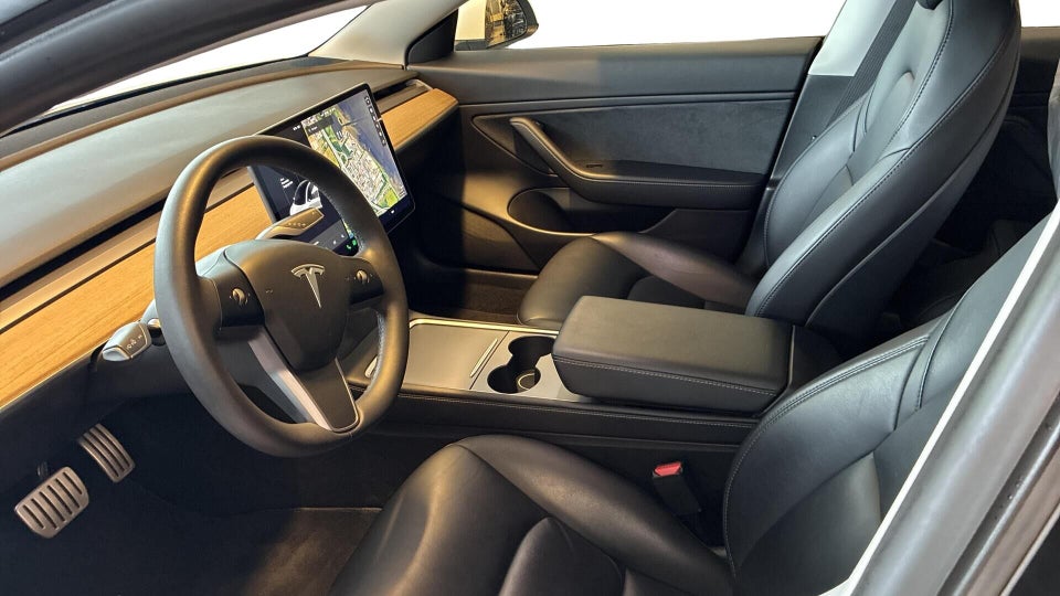 Tesla Model 3 Performance AWD 4d