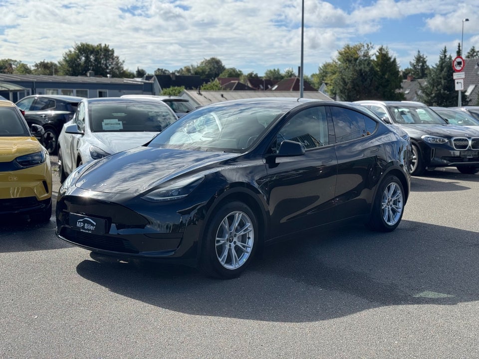 Tesla Model Y RWD 5d