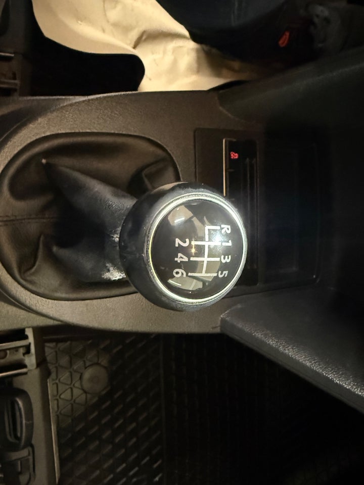 VW Touran 1,4 TSi 140 Comfortline 7prs 5d