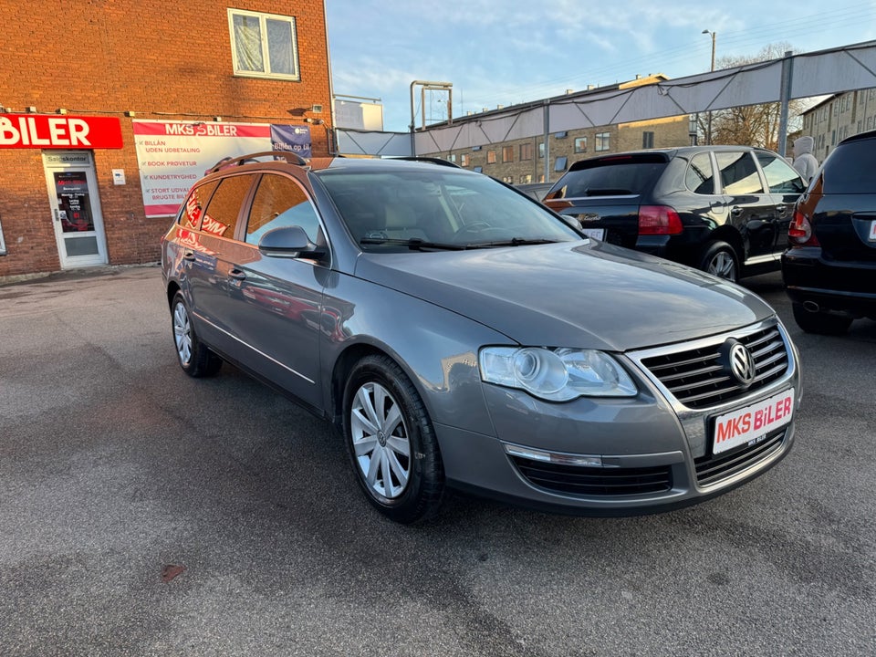 VW Passat 2,0 TDi 140 Comfortline Variant DSG 5d