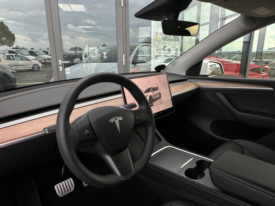 Tesla Model Y Performance AWD 5d