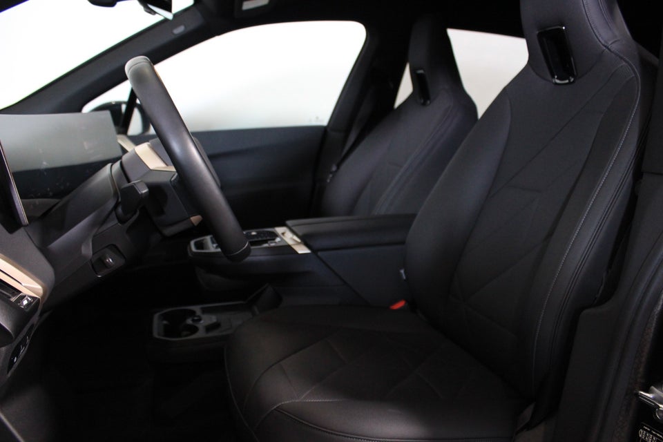 BMW iX xDrive40 Fully Charged Sport 5d