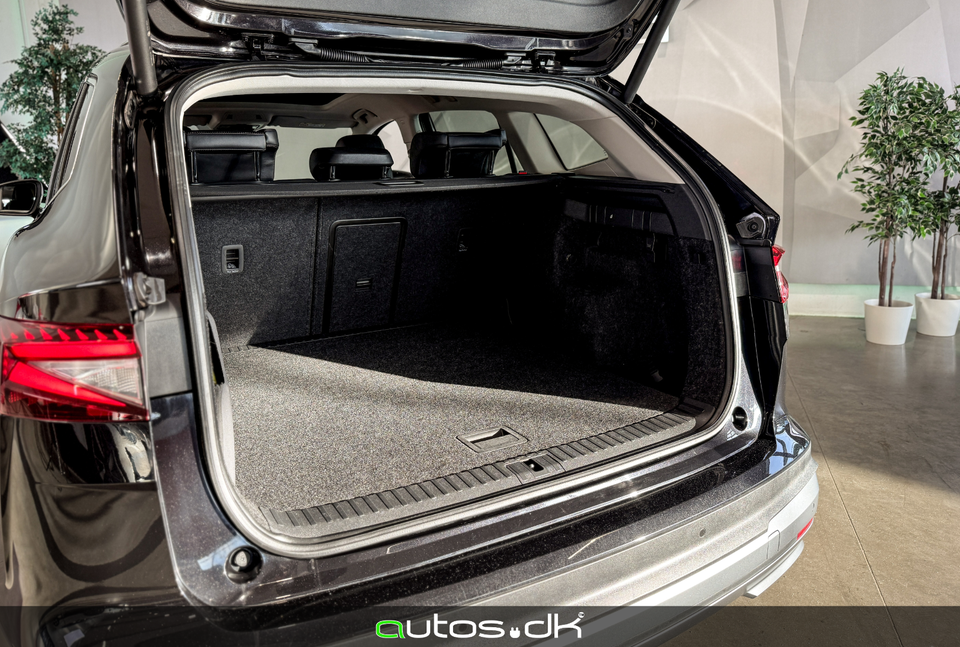 Skoda Enyaq 80 iV Selection Suite 5d