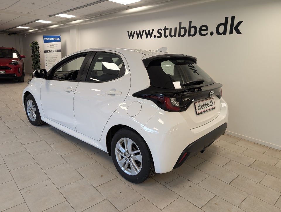Toyota Yaris 1,5 Active 5d