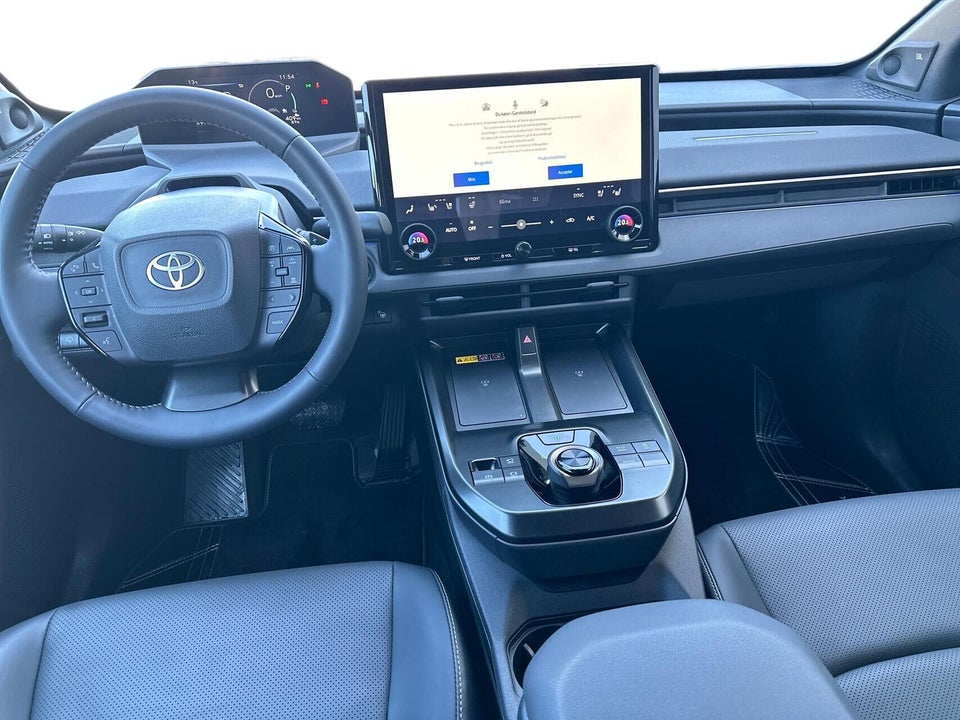 Toyota bZ4X 73 Executive 5d