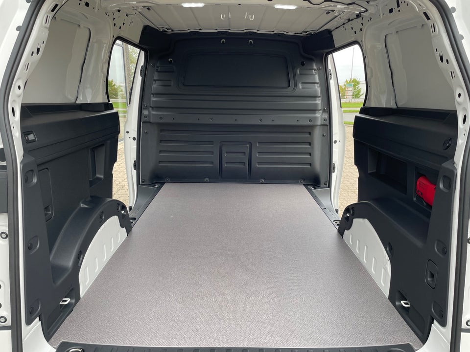 VW ID. Buzz 79 Cargo Comfort+
