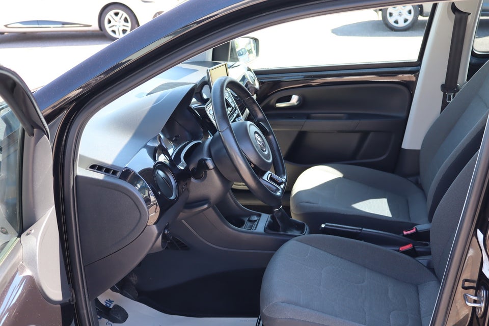 VW Up! 1,0 60 Dynamic BMT 5d