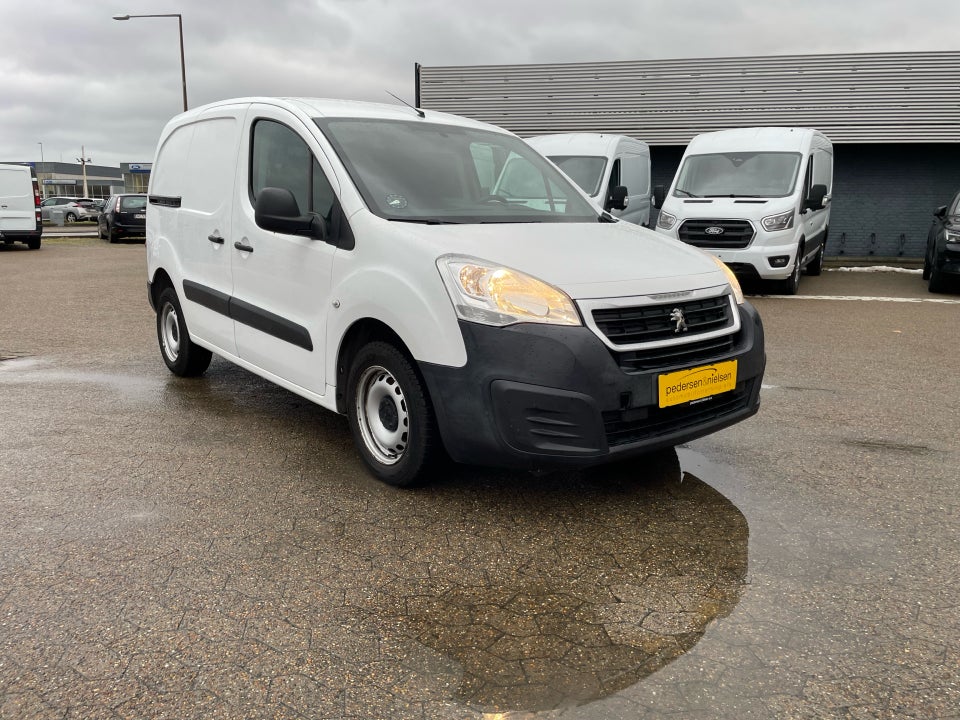 Peugeot Partner 1,6 BlueHDi 100 L1 ESG Flex Van 5d