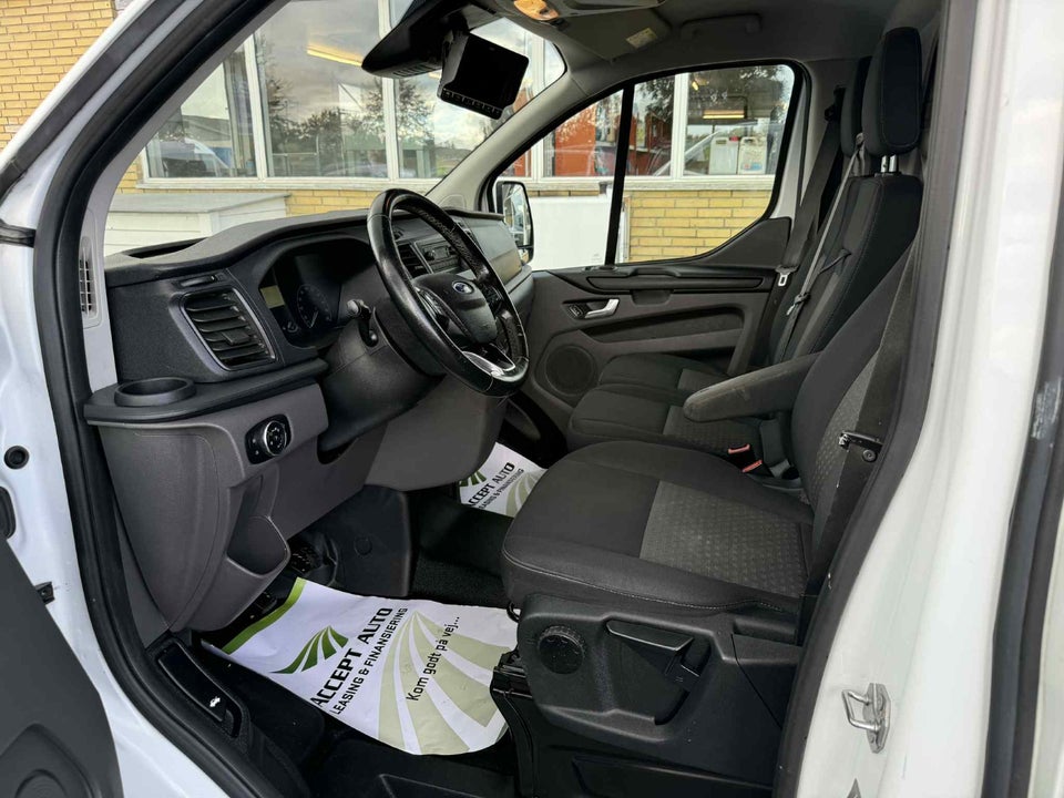 Ford Transit Custom 320L 2,0 TDCi 130 Trend
