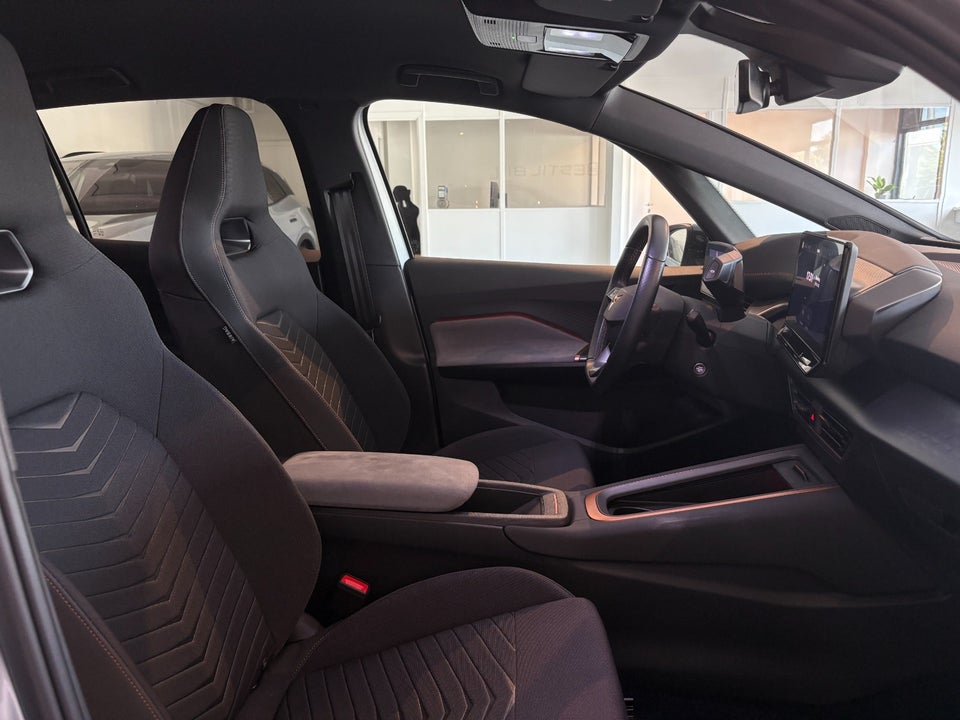 Cupra Born 58 e-Boost 5d