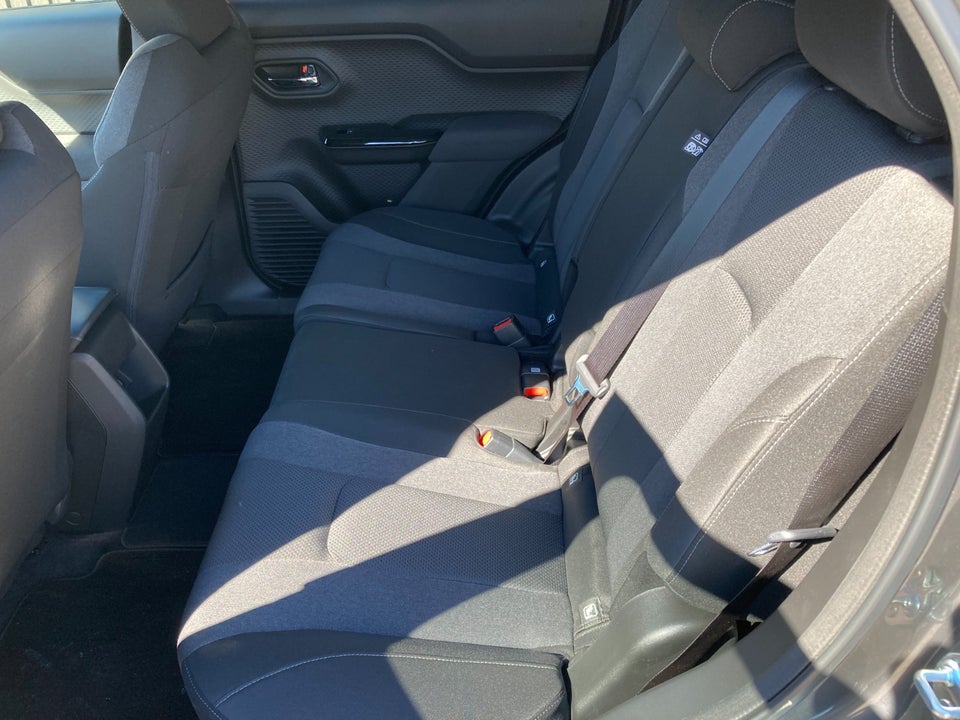 Suzuki eVitara 61 Active 5d
