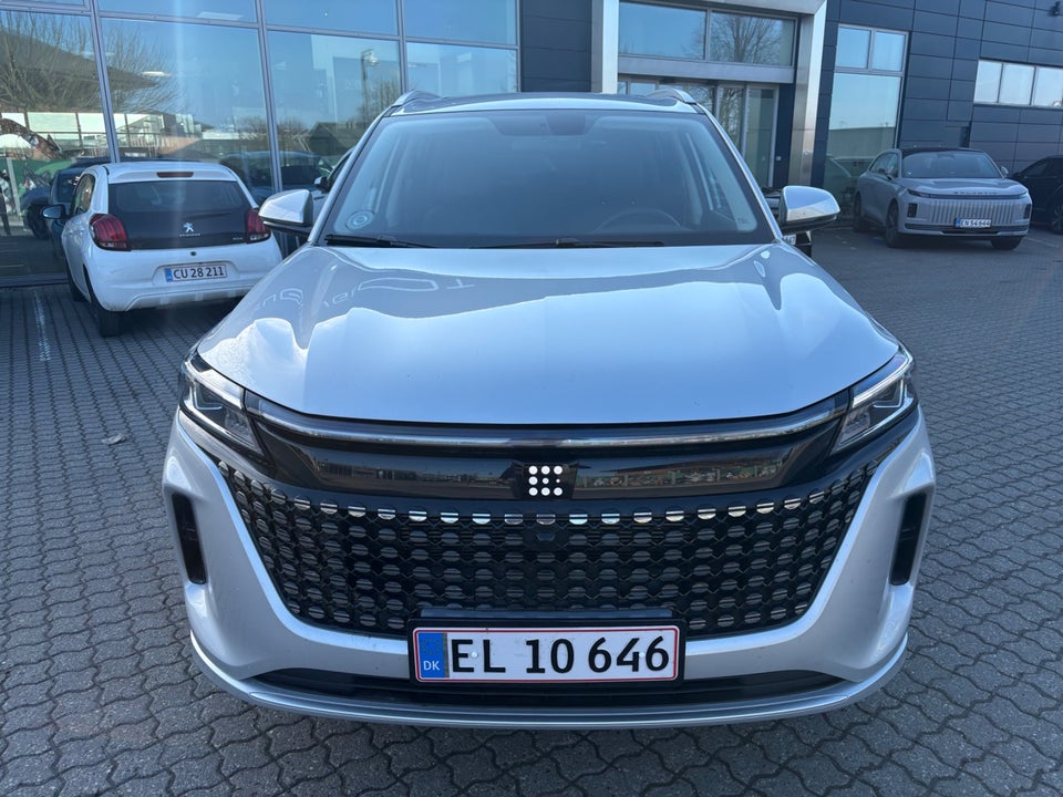 Navor E5 1,5 PHEV Rock 5d