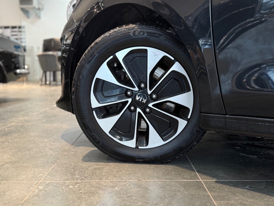 Kia Ceed 1,6 PHEV Prestige SW DCT 5d